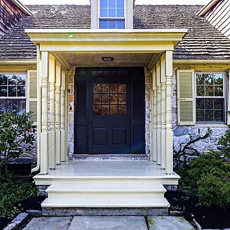 Downingtown Manor - 1900S Farmhouse With Creek Views エクステリア 写真