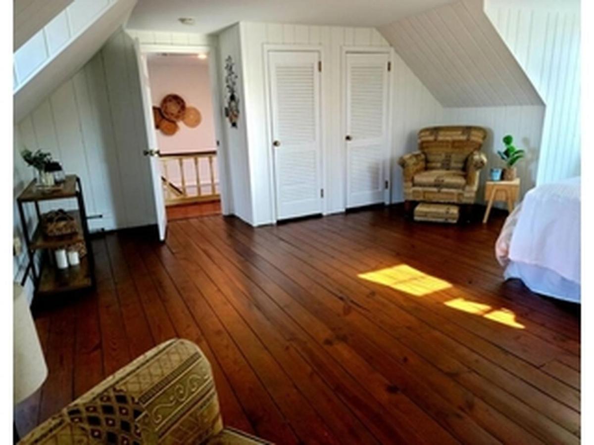 Downingtown Manor - 1900S Farmhouse With Creek Views エクステリア 写真