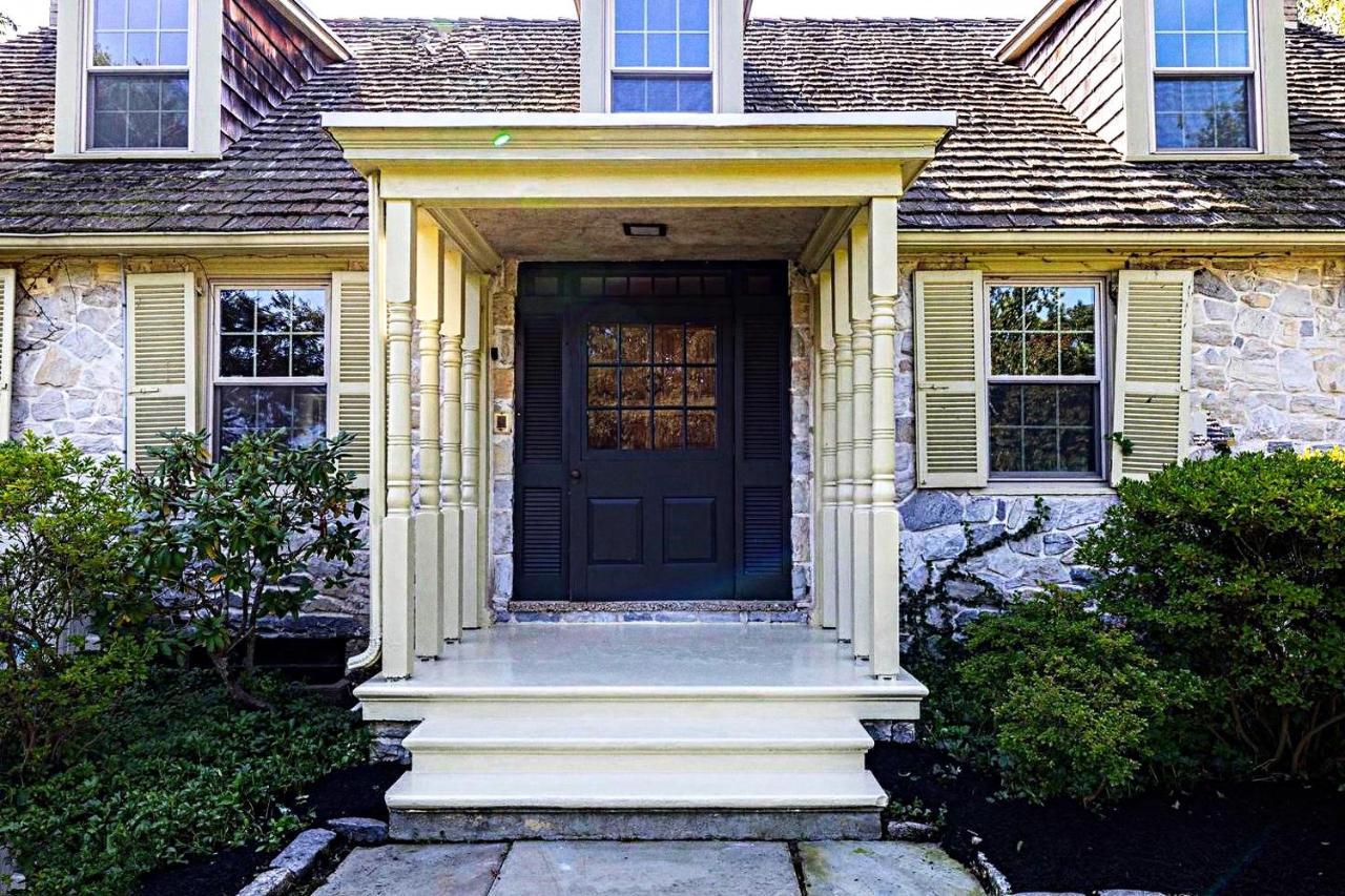 Downingtown Manor - 1900S Farmhouse With Creek Views エクステリア 写真